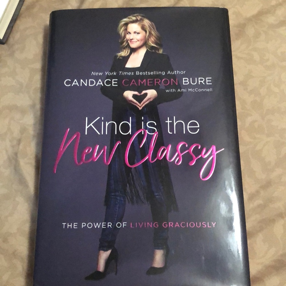 Signed book Candace Cameron Bure